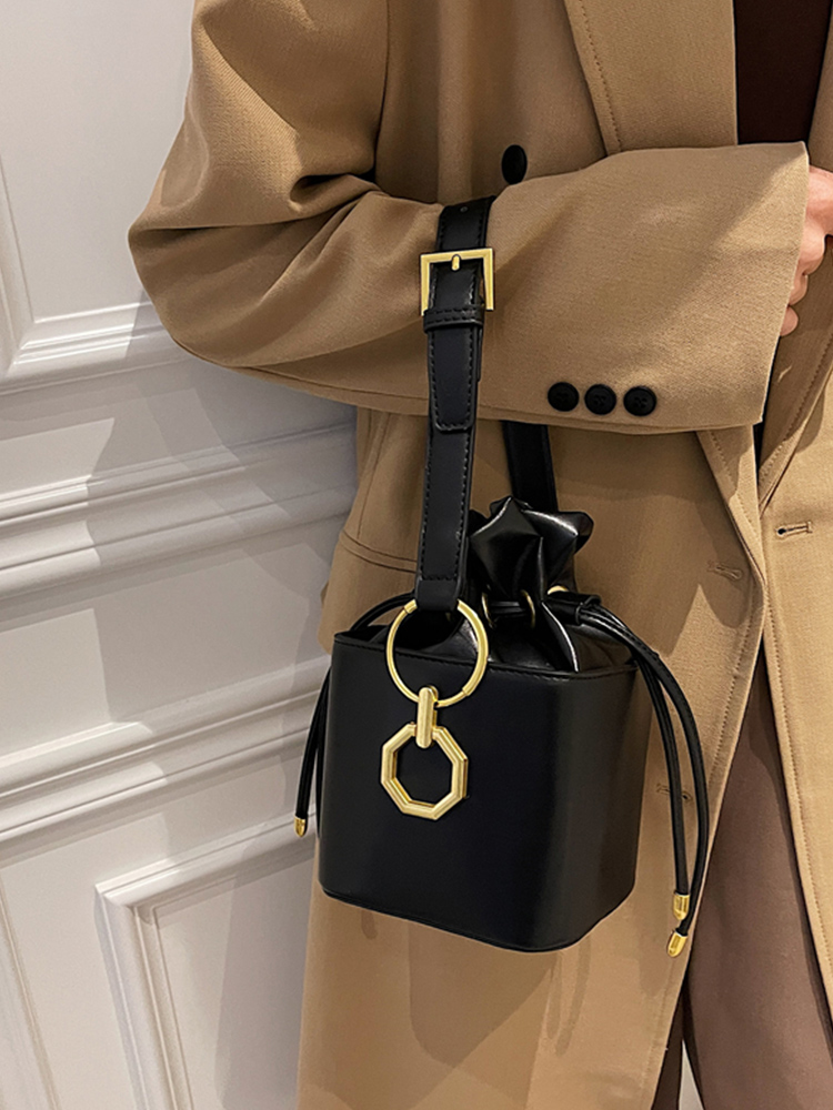 Vintage PU Leather Mini Crossb - Women Bags Zara 评论和价格
