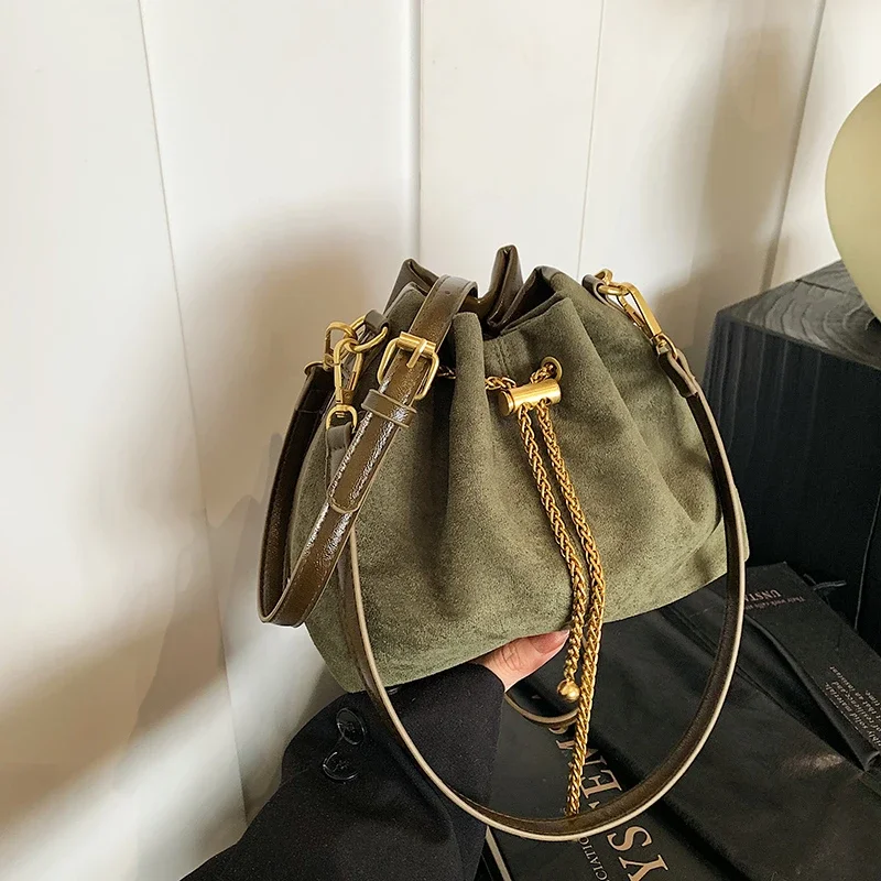 Soft Solid Faux Suede Simple C - Women Bags Zara 评论和价格