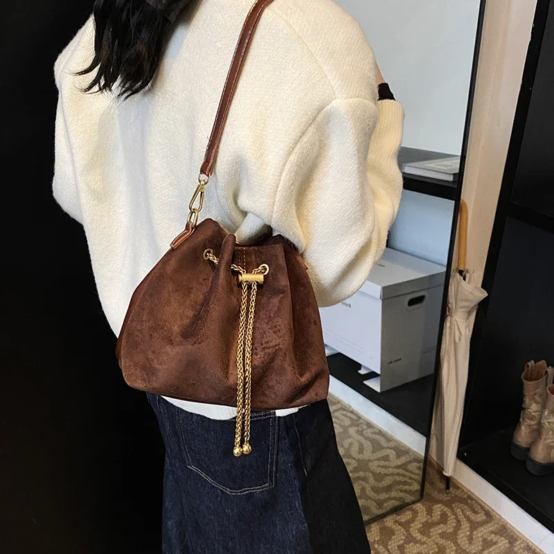 Soft Solid Faux Suede Simple C - Women Bags Zara 评论和价格