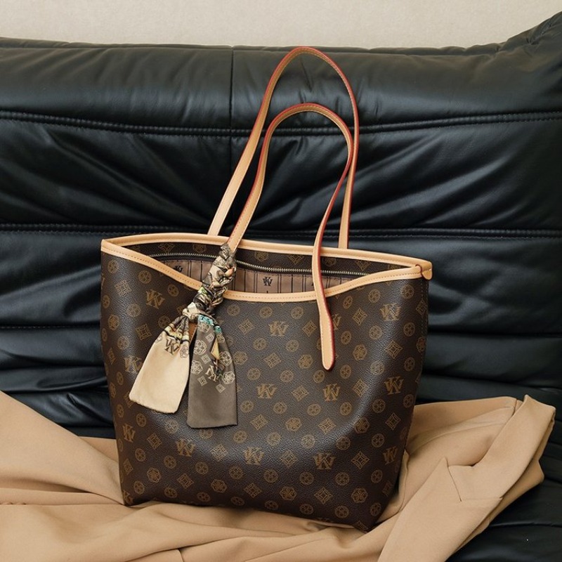 Stylish Designer Party Diaper  - Women'S Bags Jacquemus 评论和价格